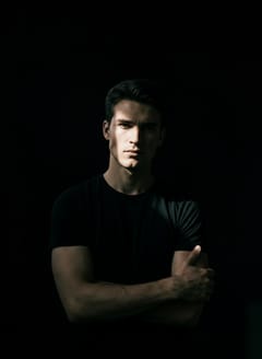Dark Contour photo style preview