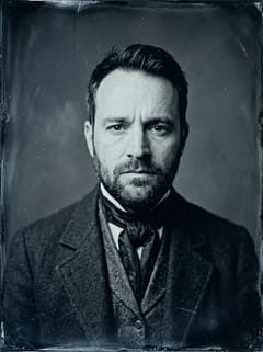 Tintype photo style preview